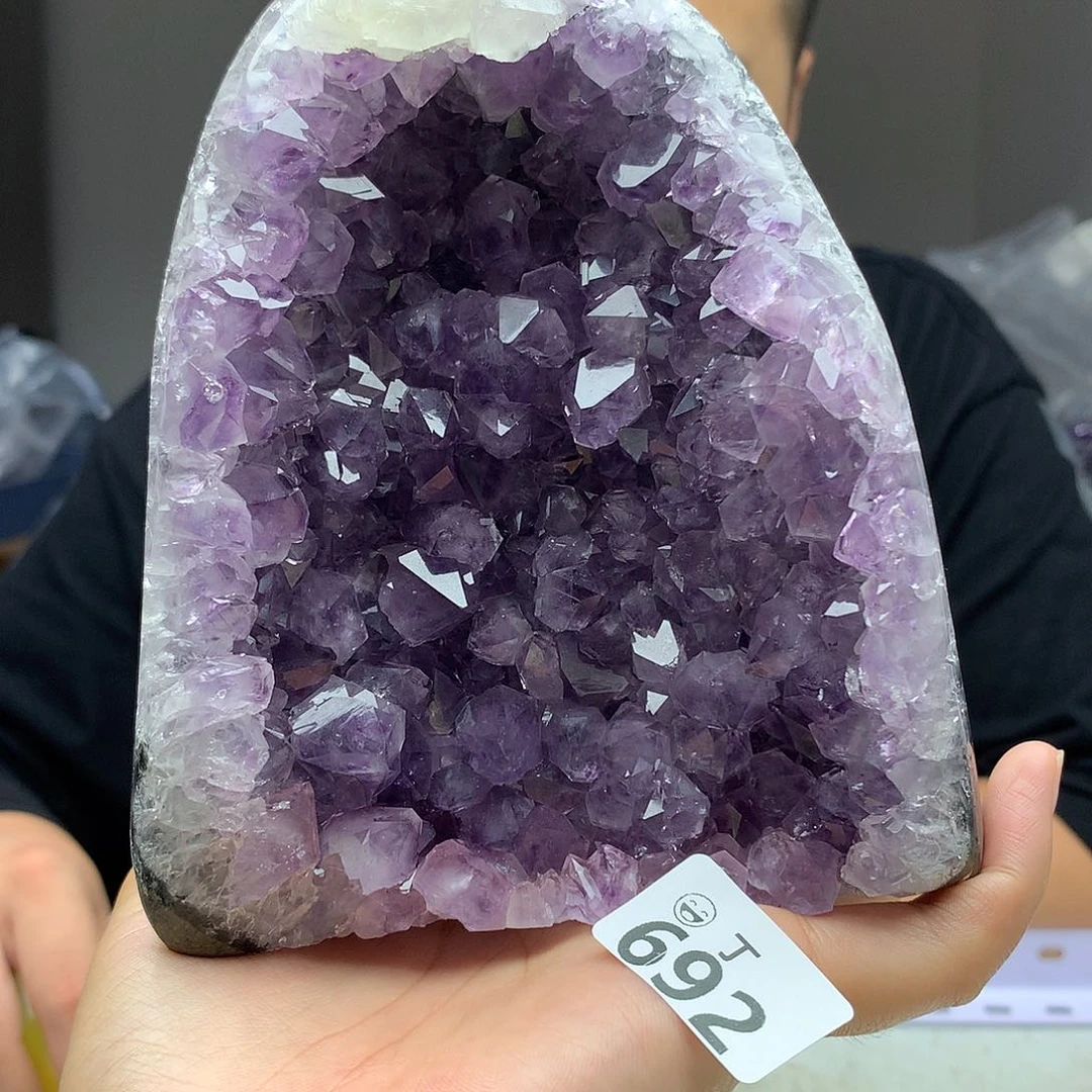 未镶嵌大型摆件（非配饰）水晶