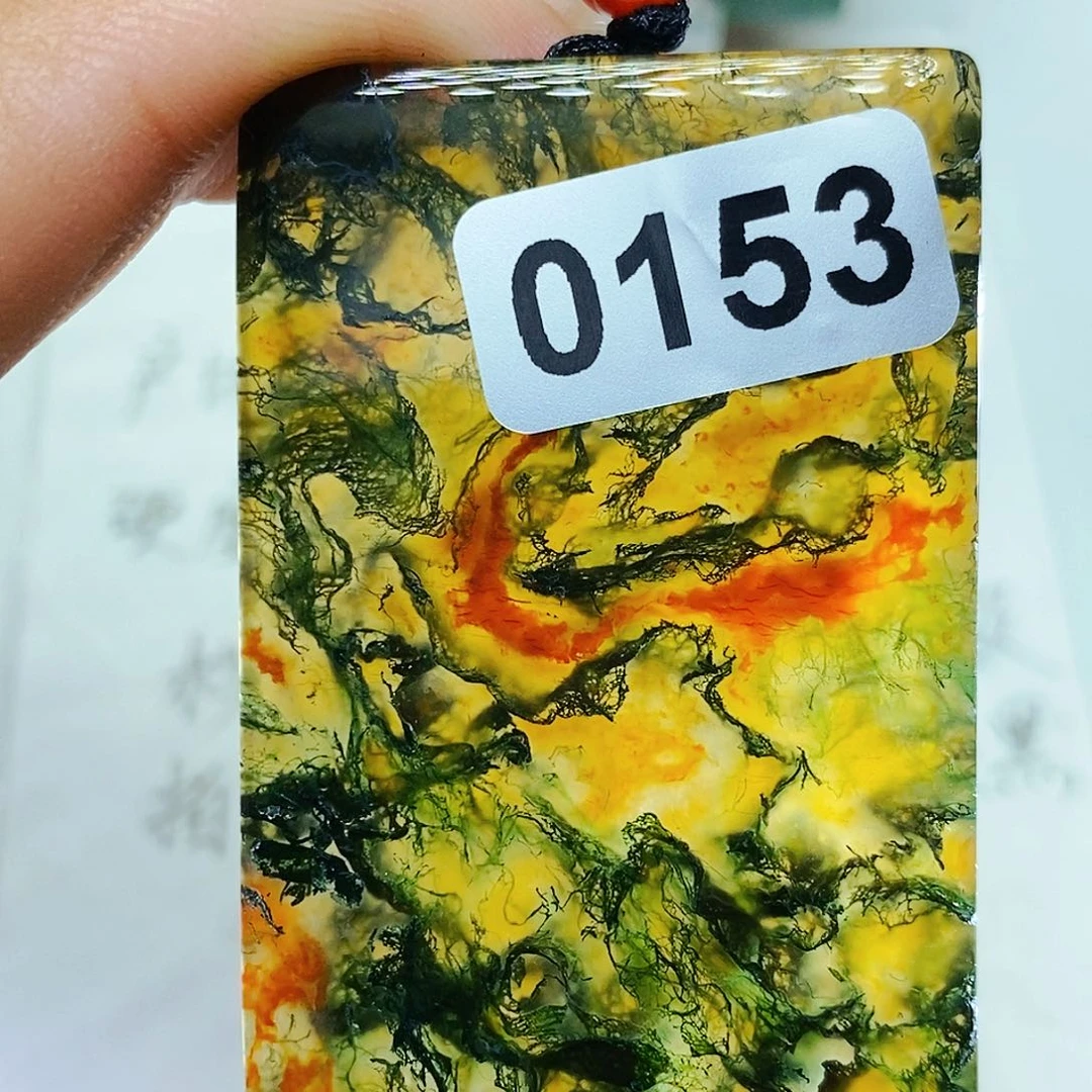未镶嵌颈饰玛瑙/玉髓小*