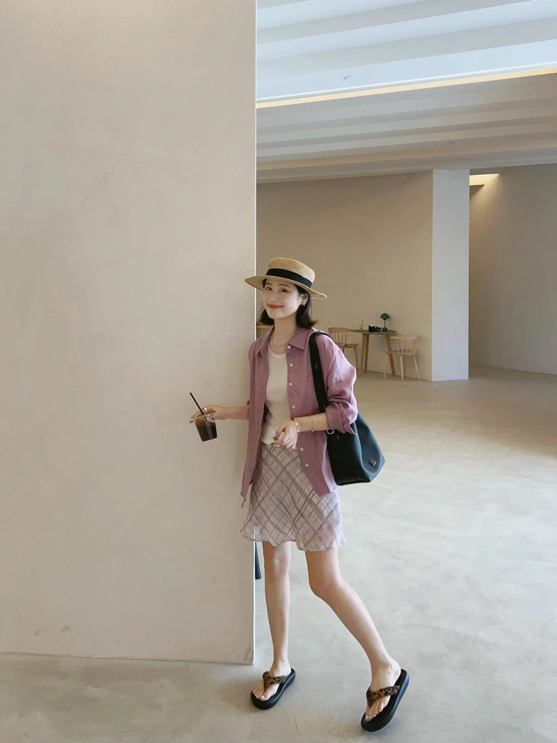 2025夏季新款松弛感薄款宽松防晒衬衣百搭温柔风格纹格子半裙女