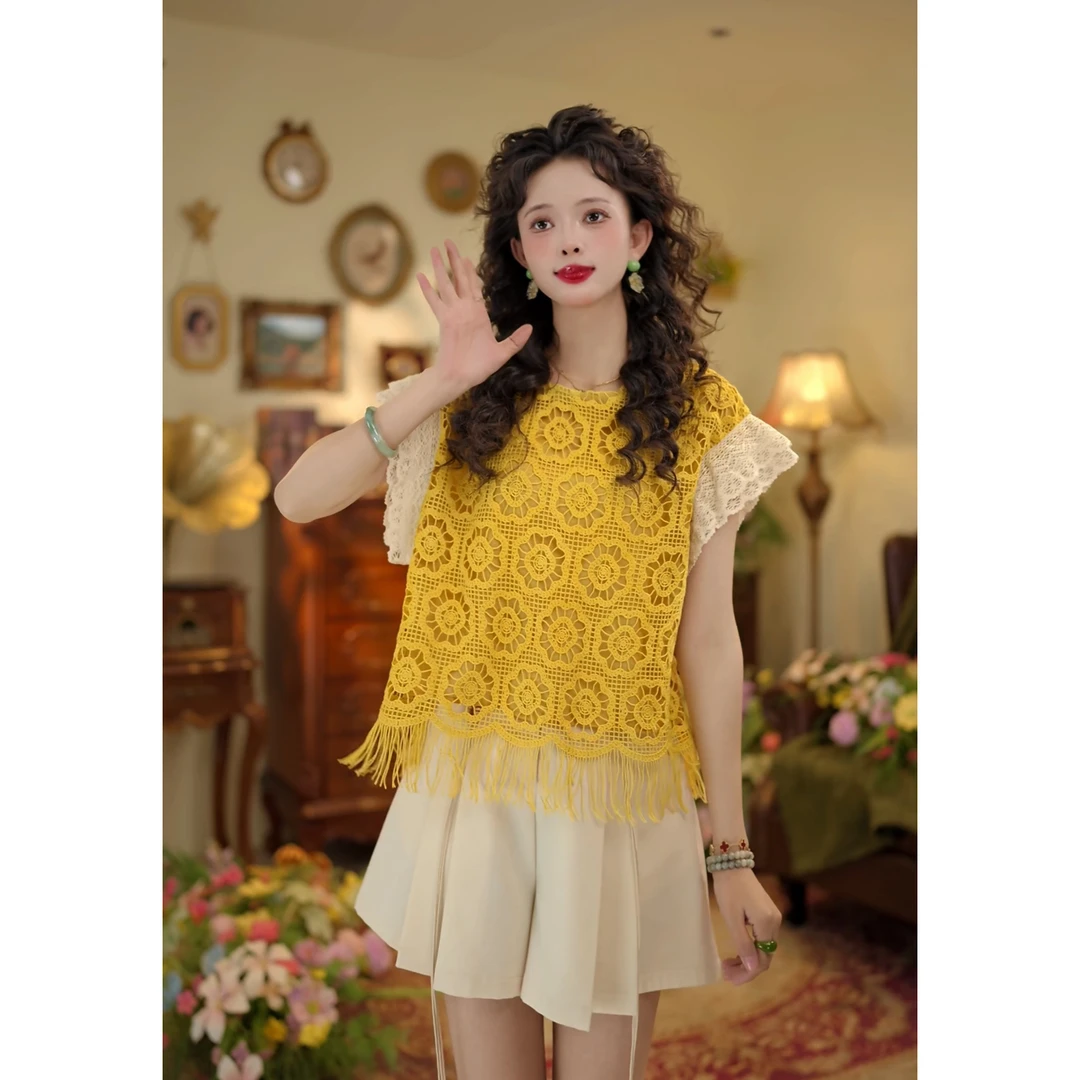 扣子家【落日麦浪】港风复古镂空花朵衬衫流苏下摆上衣KK0726036