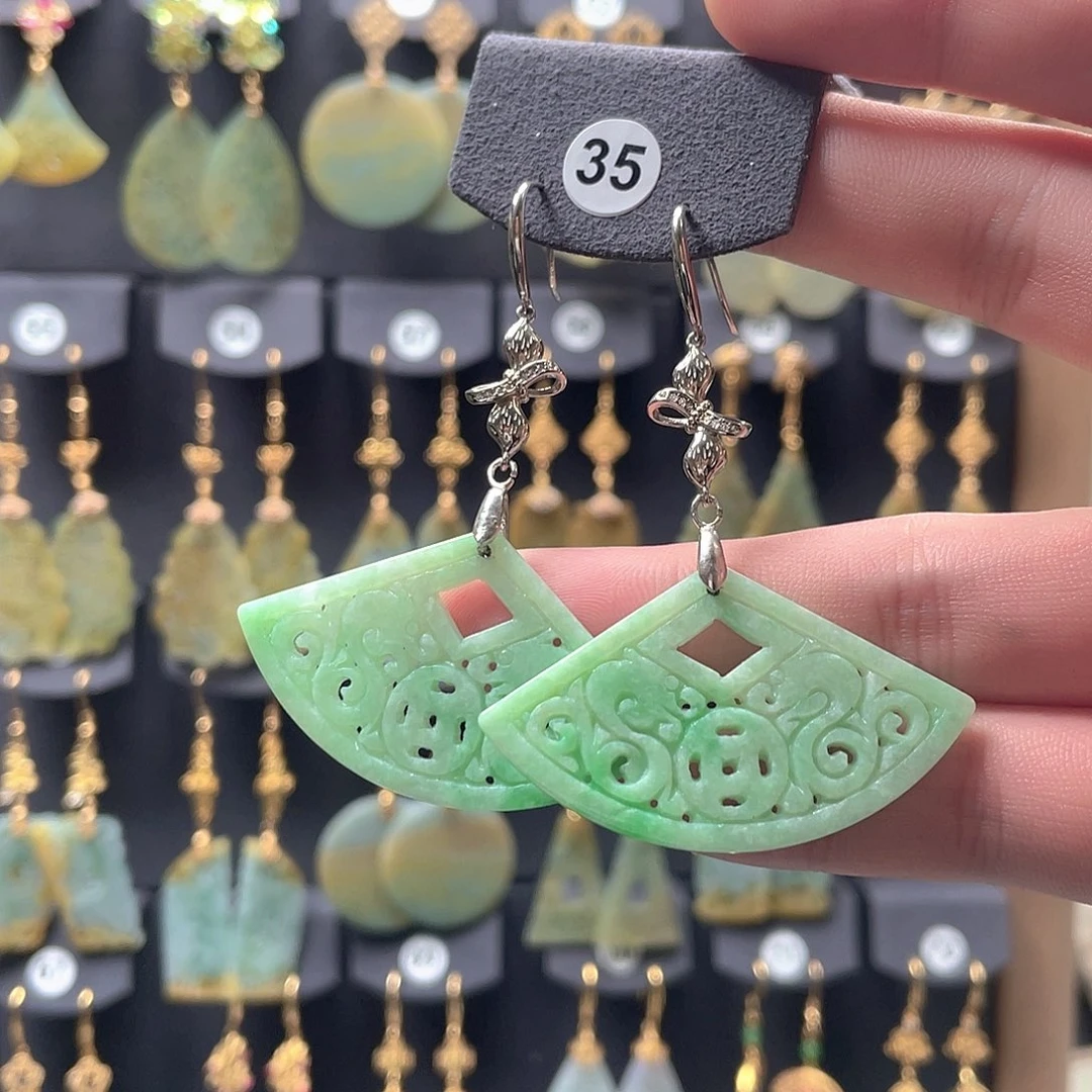 翡翠未镶嵌耳饰翡翠