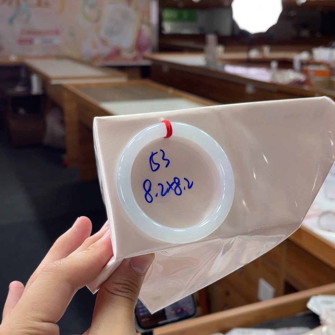未镶嵌手镯翡翠翡翠