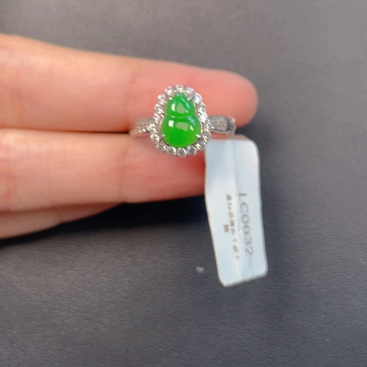 吊坠(不含链)银S925镶嵌翡翠