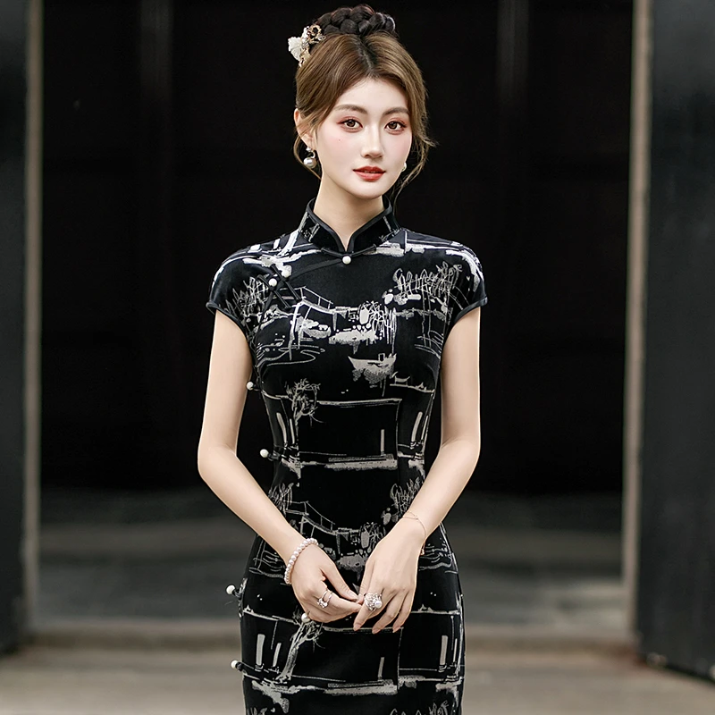 新中式旗袍高端2025夏季老上海改良素雅国风裙子日常可穿长款礼服