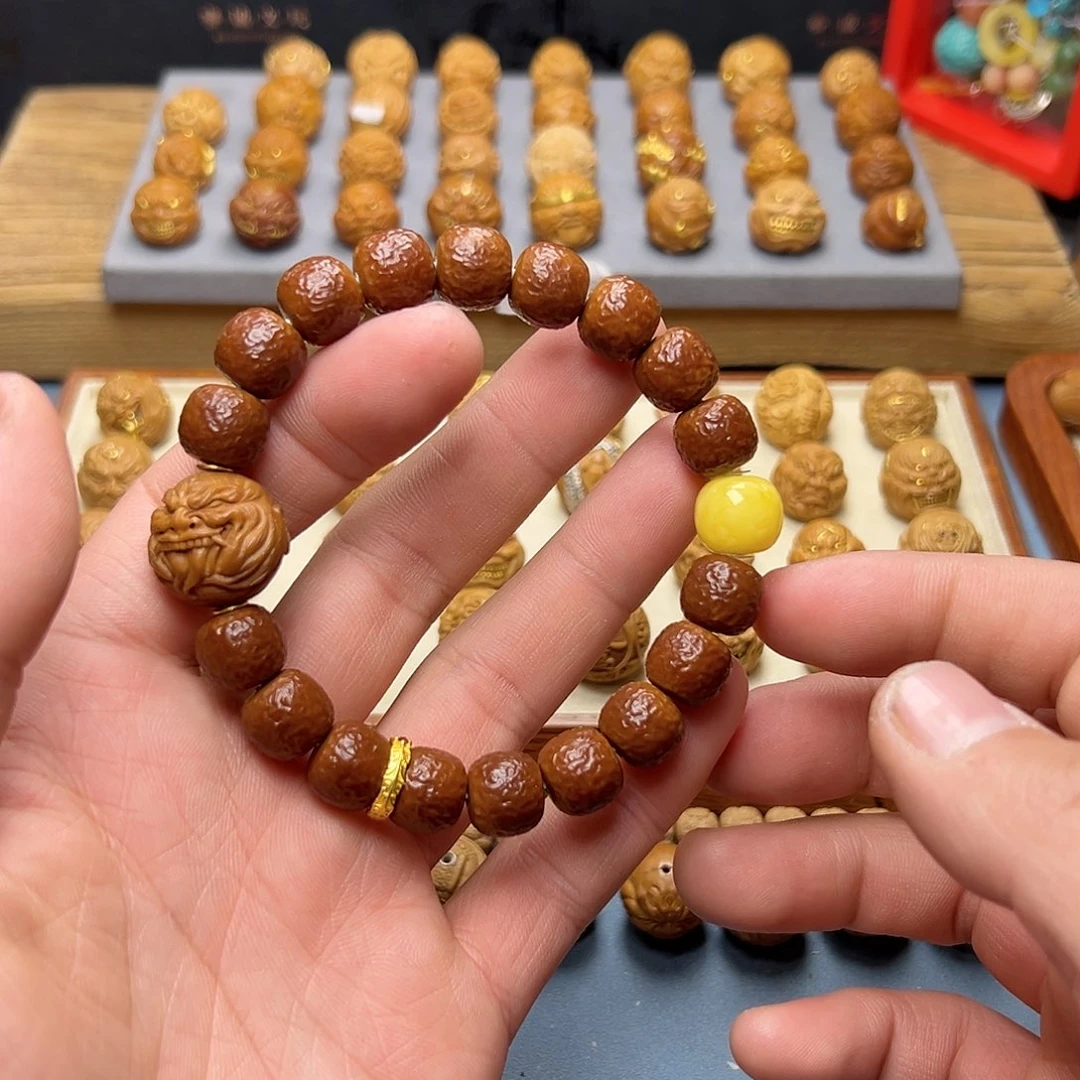 【闪购商品】猴头核桃把件舔僧