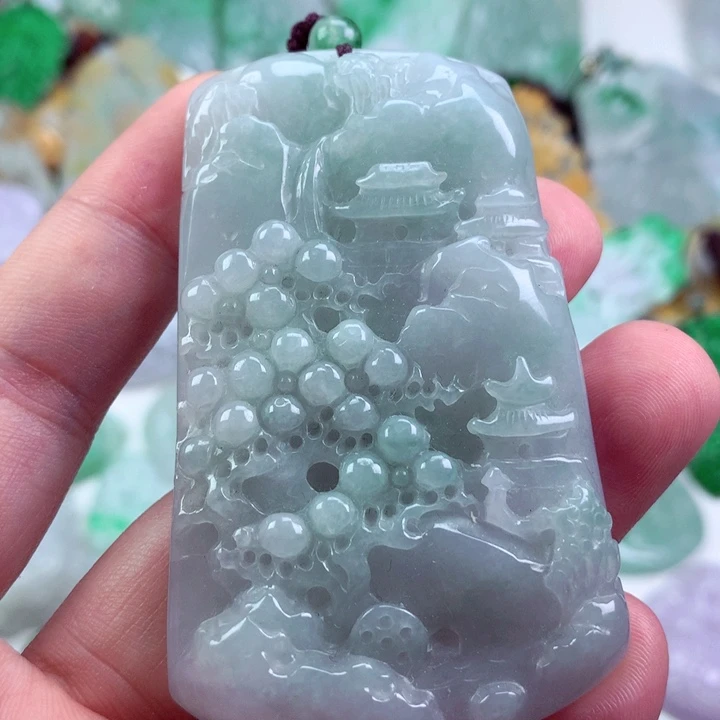 吊坠(不含链)未镶嵌翡翠