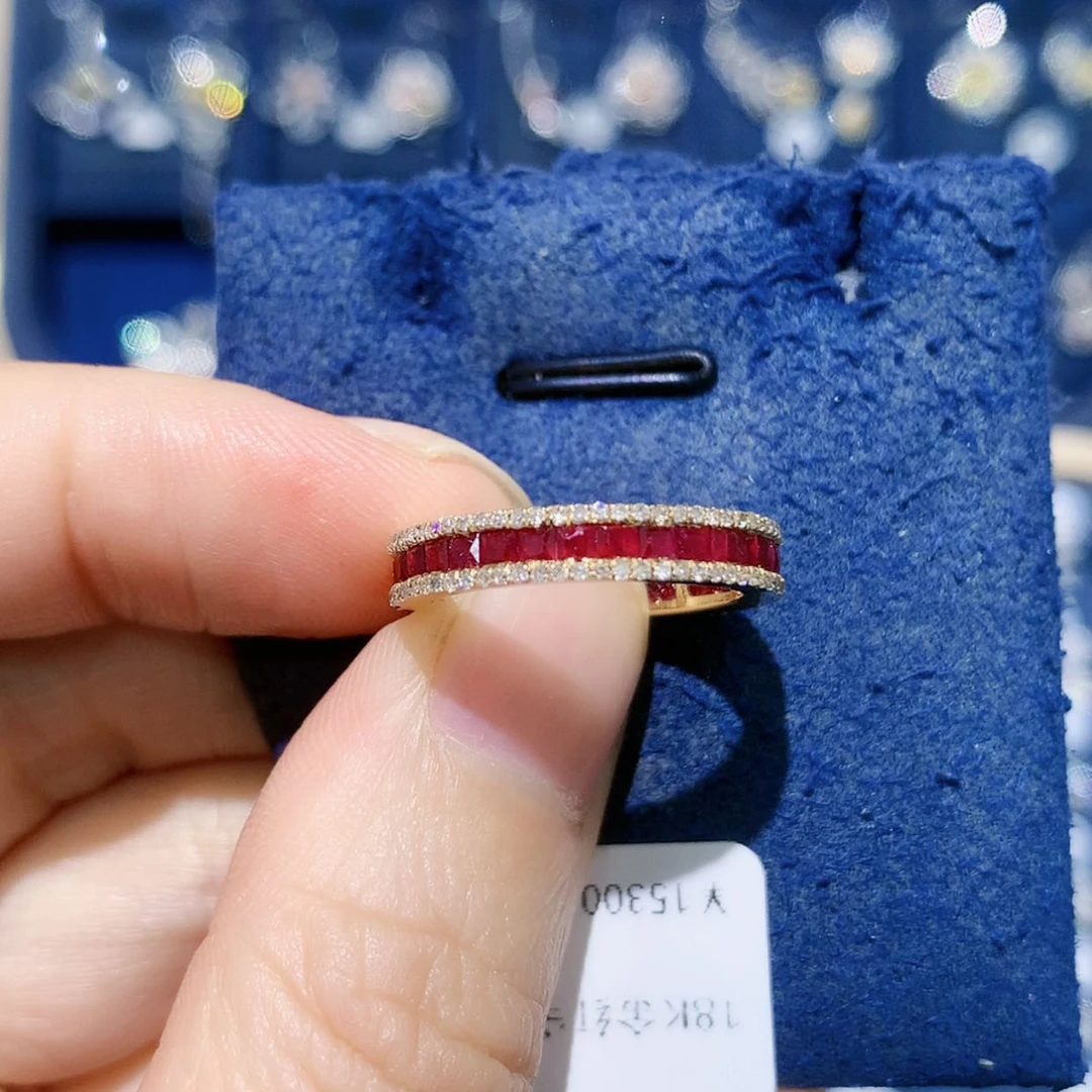 【闪购商品】18K金镶嵌戒指红宝石排戒