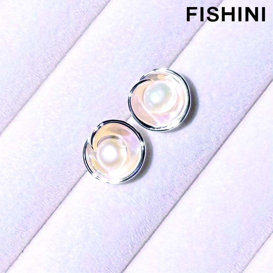 天然珍珠耳环气质优雅