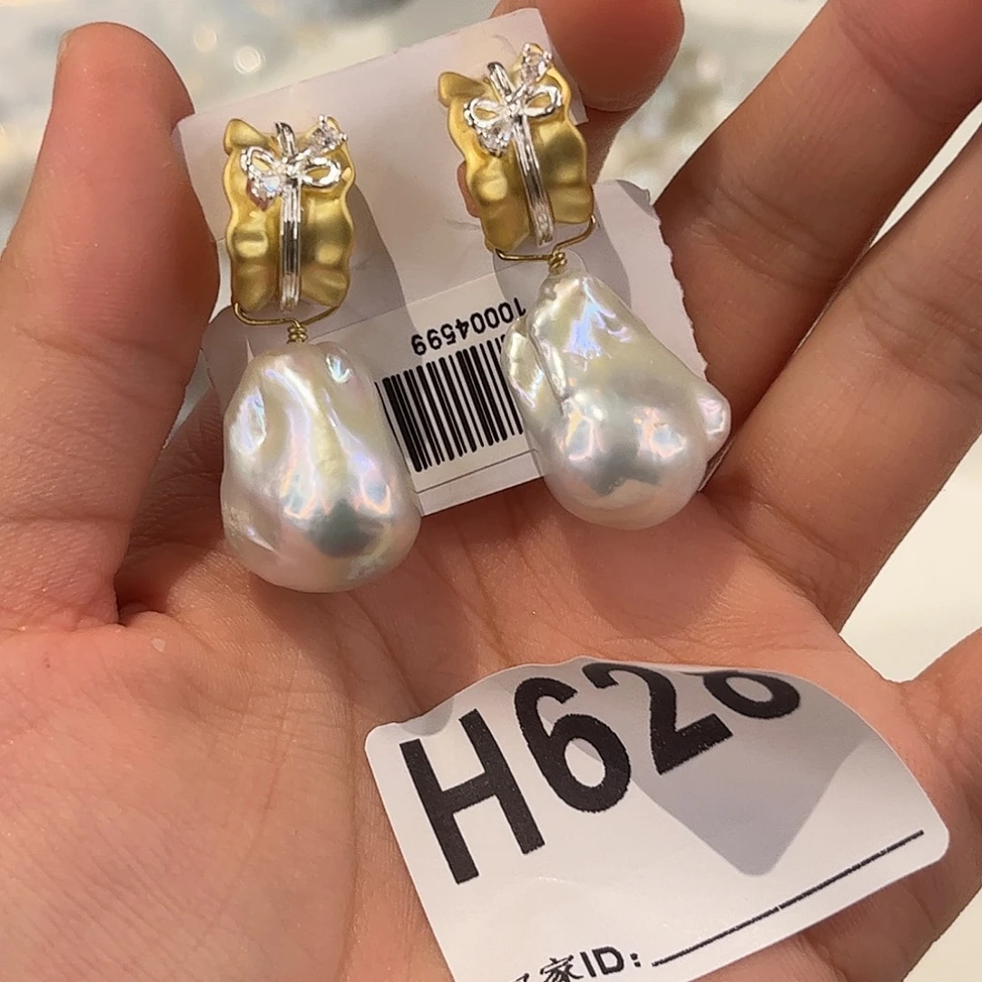 合金颈饰淡水珍珠