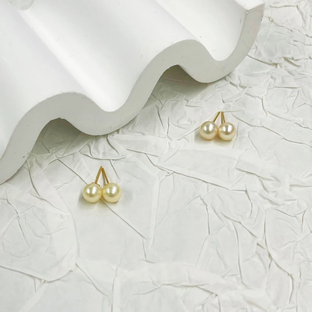 【小宝珠宝】2 S59536-18k金镶嵌珍珠耳钉-多样性发一件-5.8mm+