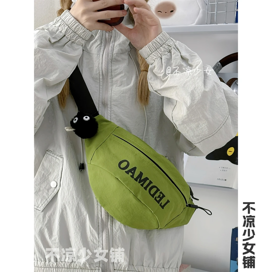 字母印花工装潮牌运动小众胸包男轻便复古休闲腰包女学生斜挎背包