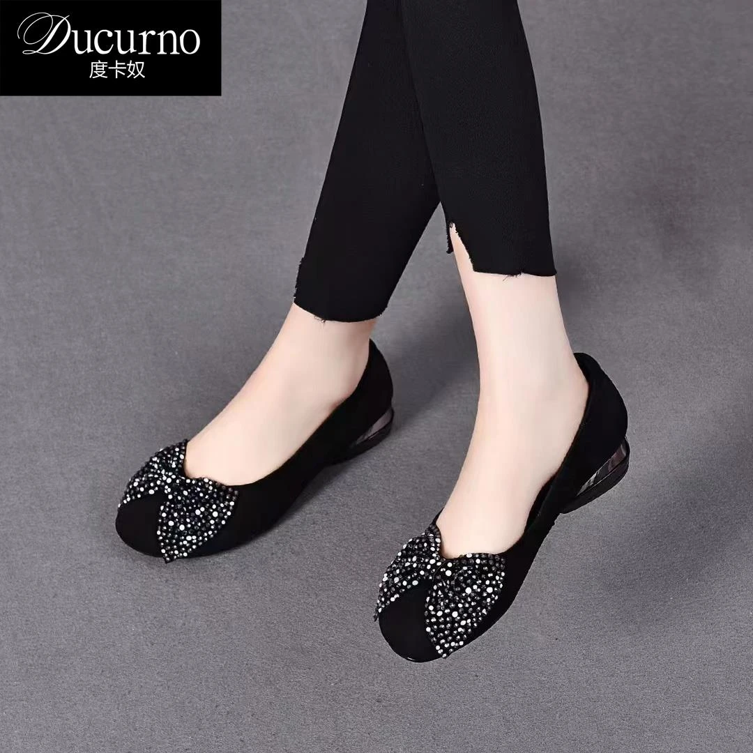 DUCURNO 真皮浅口蝴蝶结包鞋女2025秋冬新款圆头低跟磨砂软底女鞋