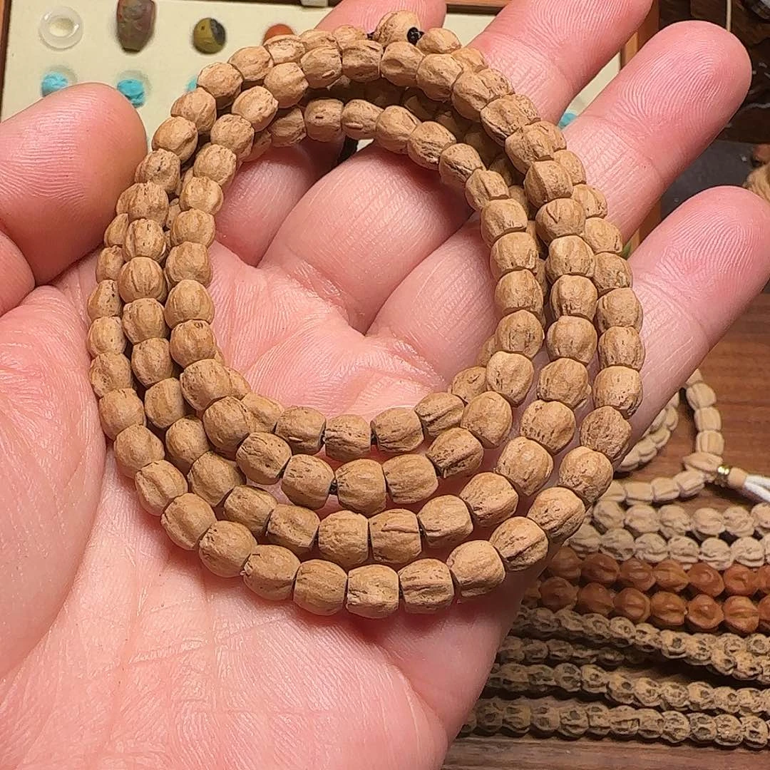 柏香籽/百香籽吊坠