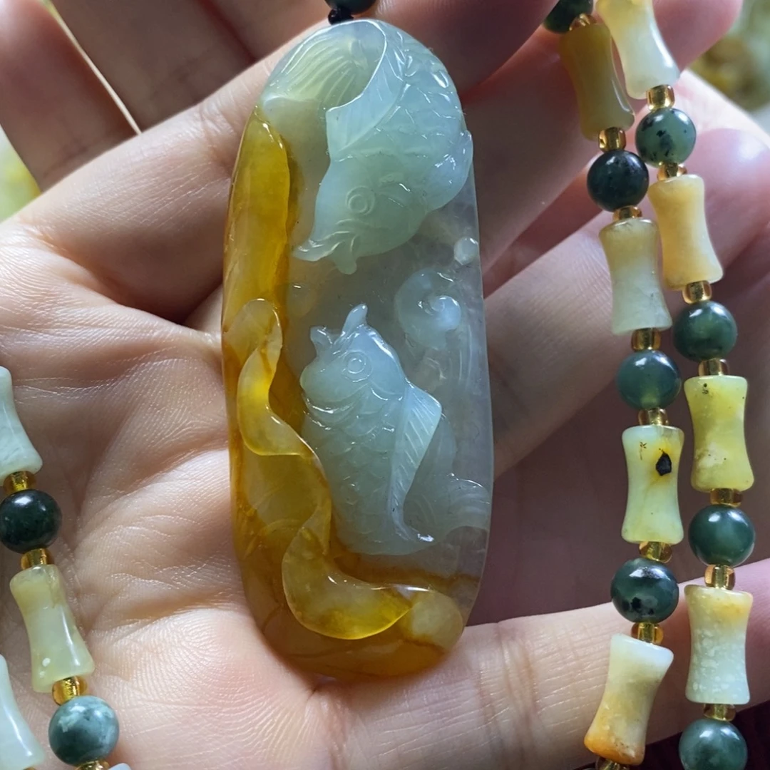 【闪购商品】岫玉颈饰未镶嵌双鱼