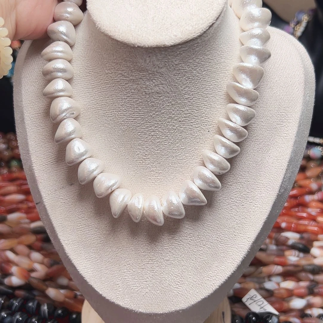 玛瑙/玉髓未镶嵌珠宝半成品r41 帽帽贝珠一条