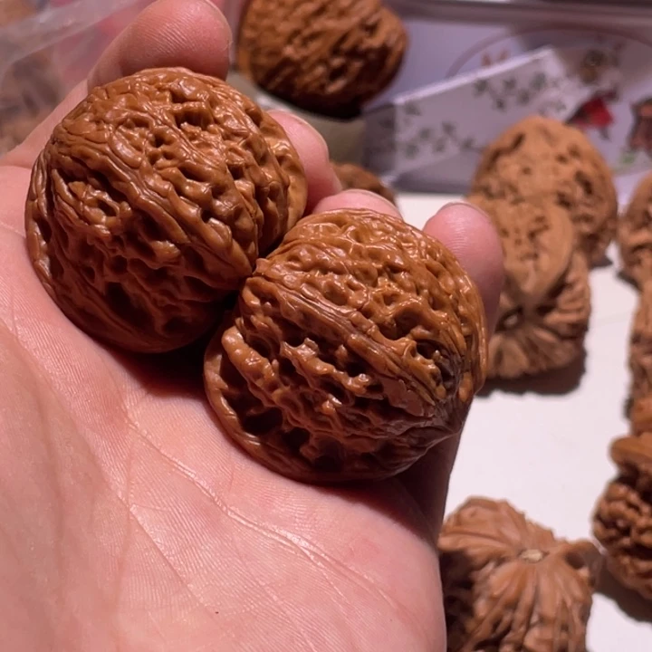 ****文玩核桃吊坠39全皮磨盘