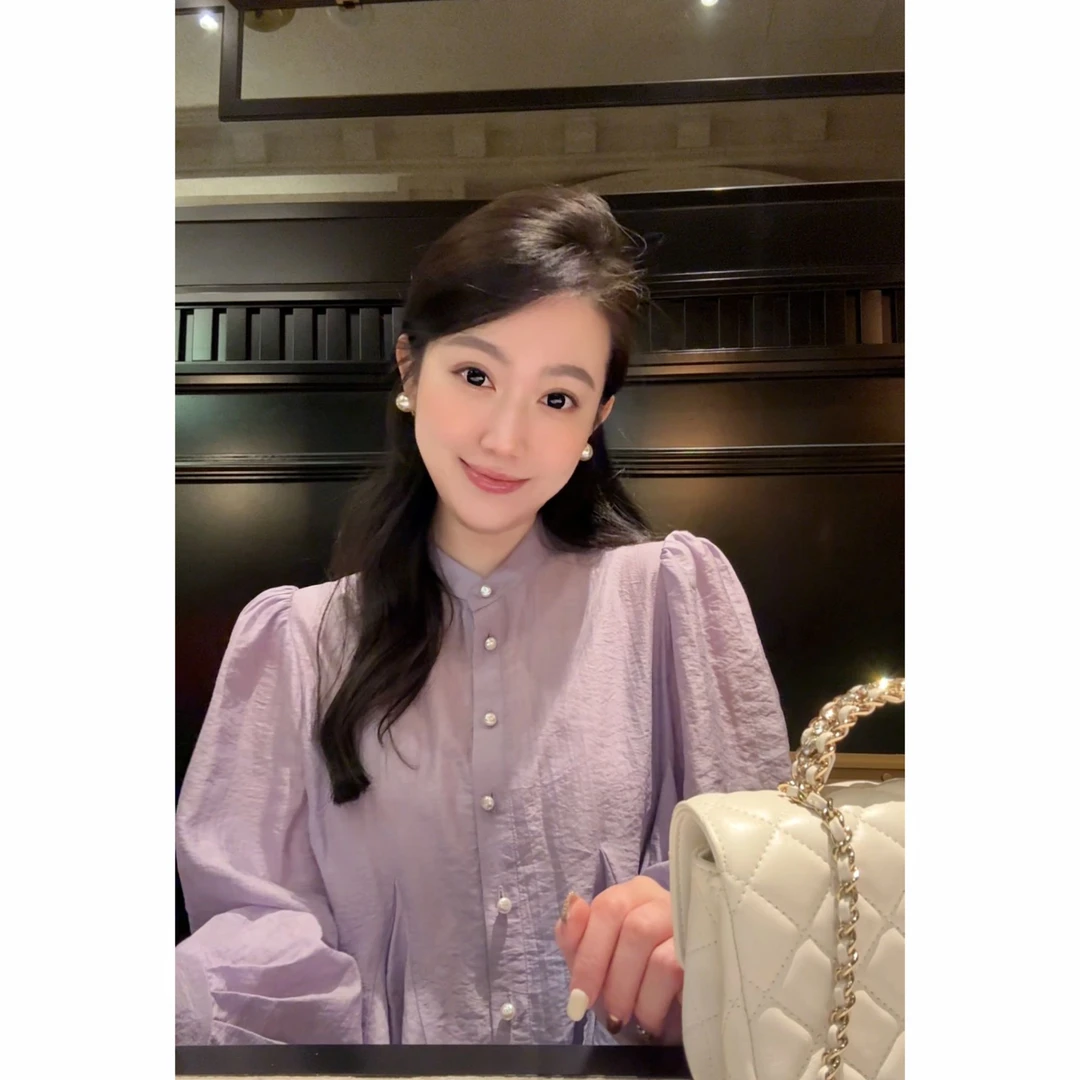 DALI PLUS法式醋酸天丝慵懒感圆领灯笼袖复古设计感衬衫-D5ST1043