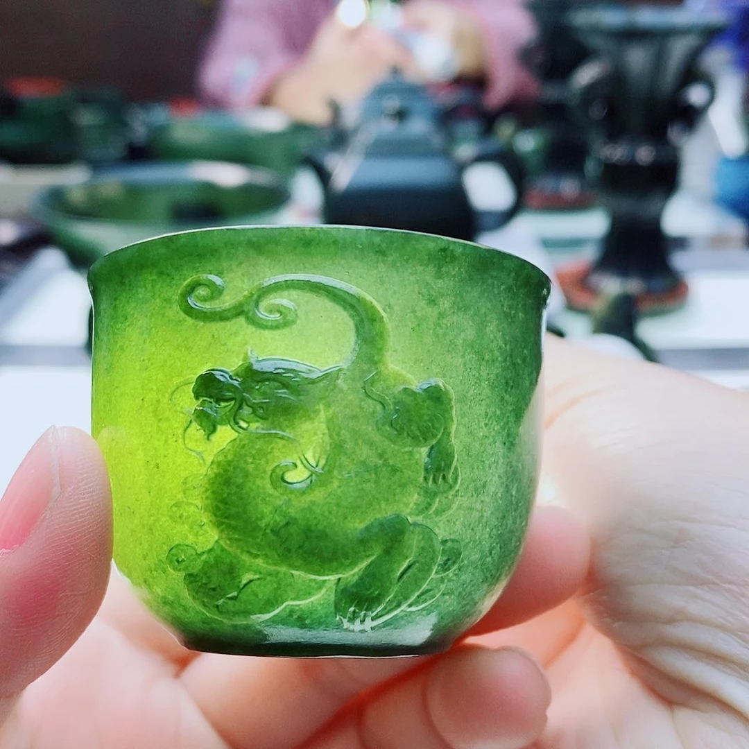 未镶嵌和田玉摆件