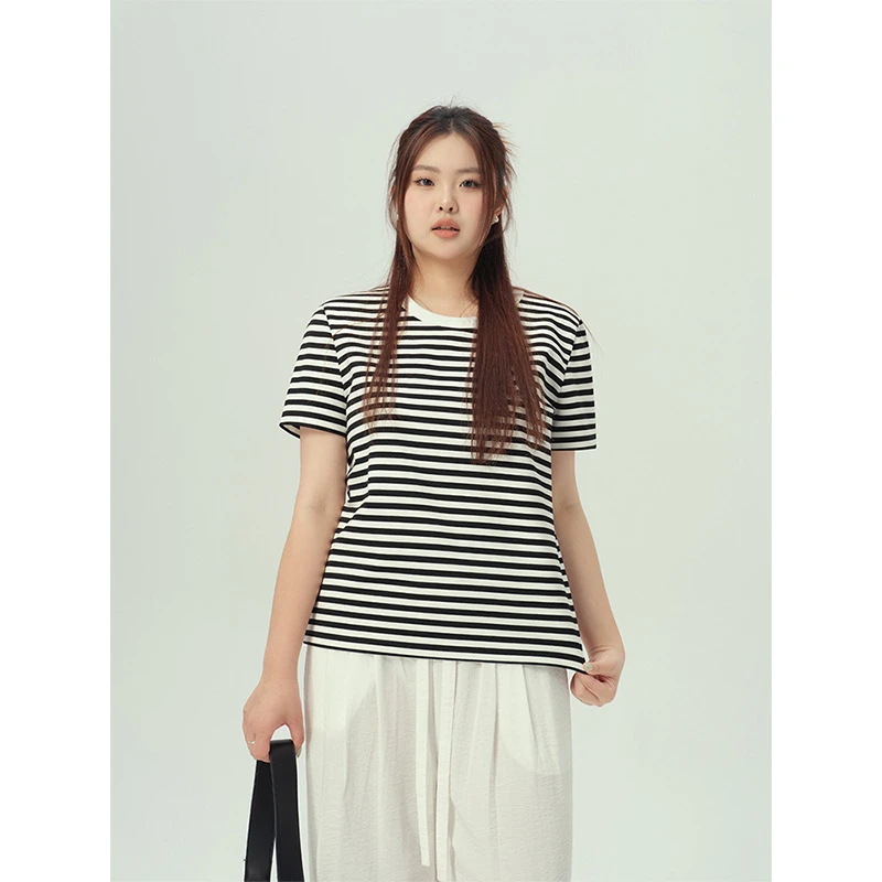 大码女装黑白条纹宽松显瘦百搭短袖t恤女 港风设计感小众圆领上衣