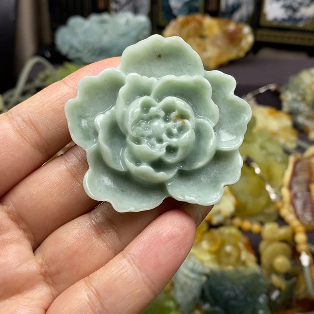 蛇纹石玉未镶嵌吊坠(赠链)