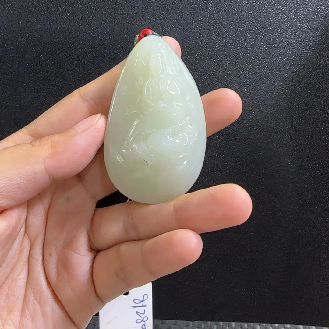 未镶嵌和田玉挂件