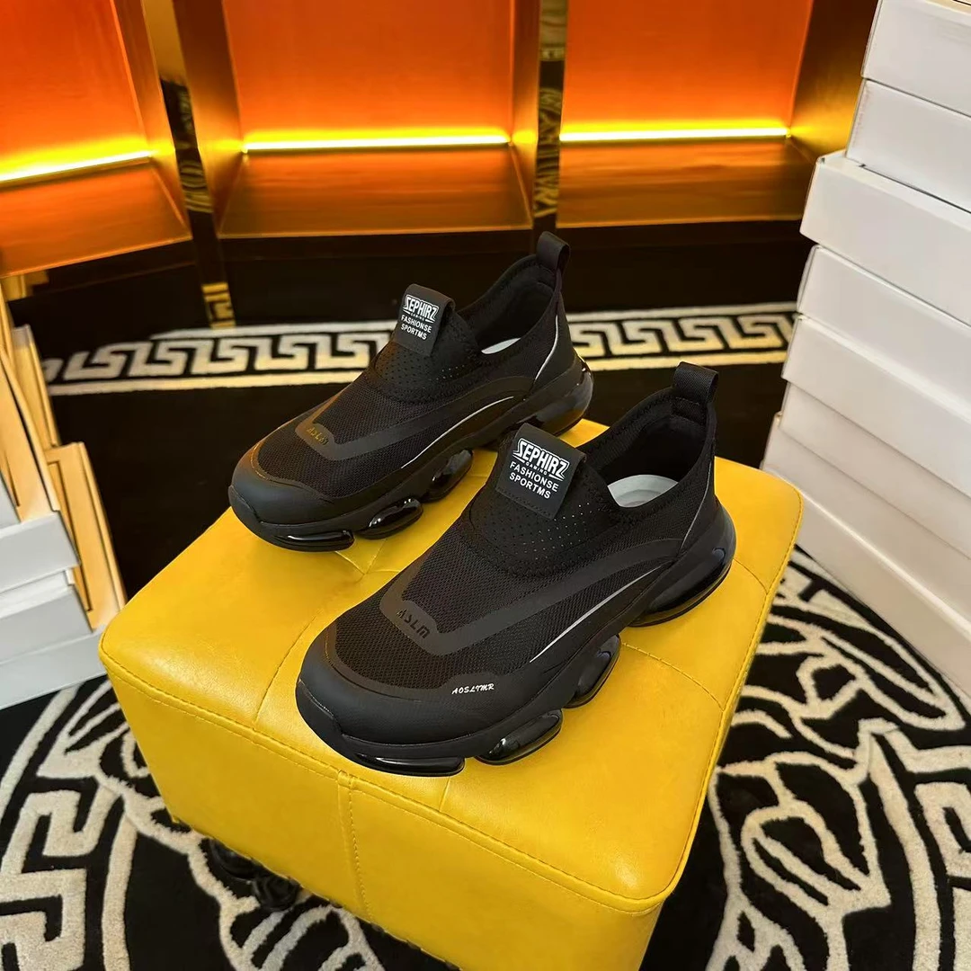 夏季男士休闲鞋超轻软底时尚跑鞋