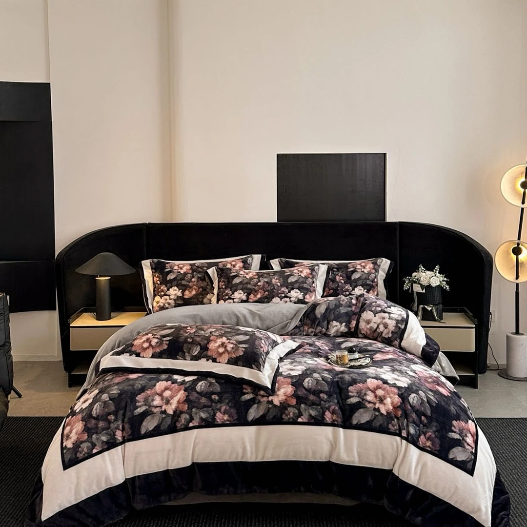 【UZ OYUM】玫瑰花园宽边牛奶绒四件套