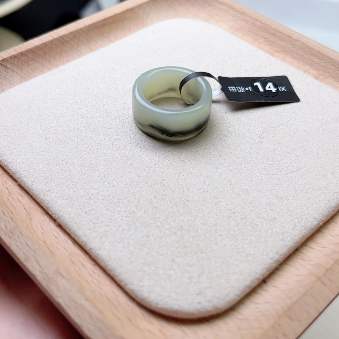 和田玉戒指未镶嵌