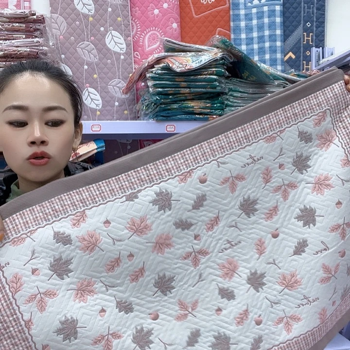 棉咖色小枫叶纯棉