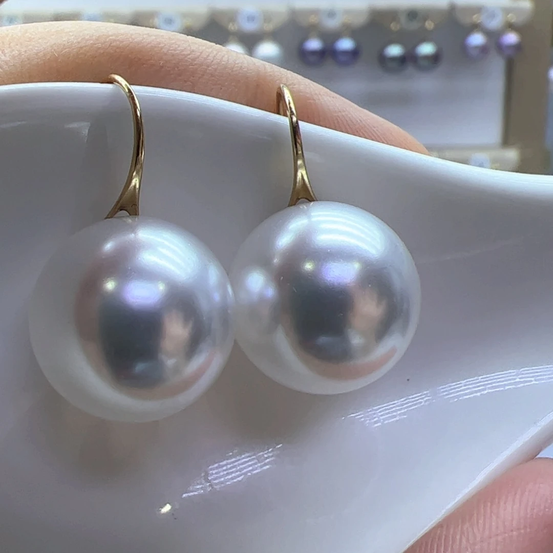 18K金镶嵌淡水珍珠耳饰