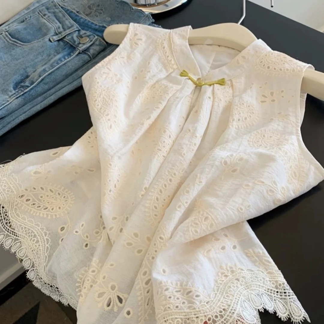 新中式国风气质重工镂空刺绣背心女夏季新款盘扣蕾丝提花无袖上衣