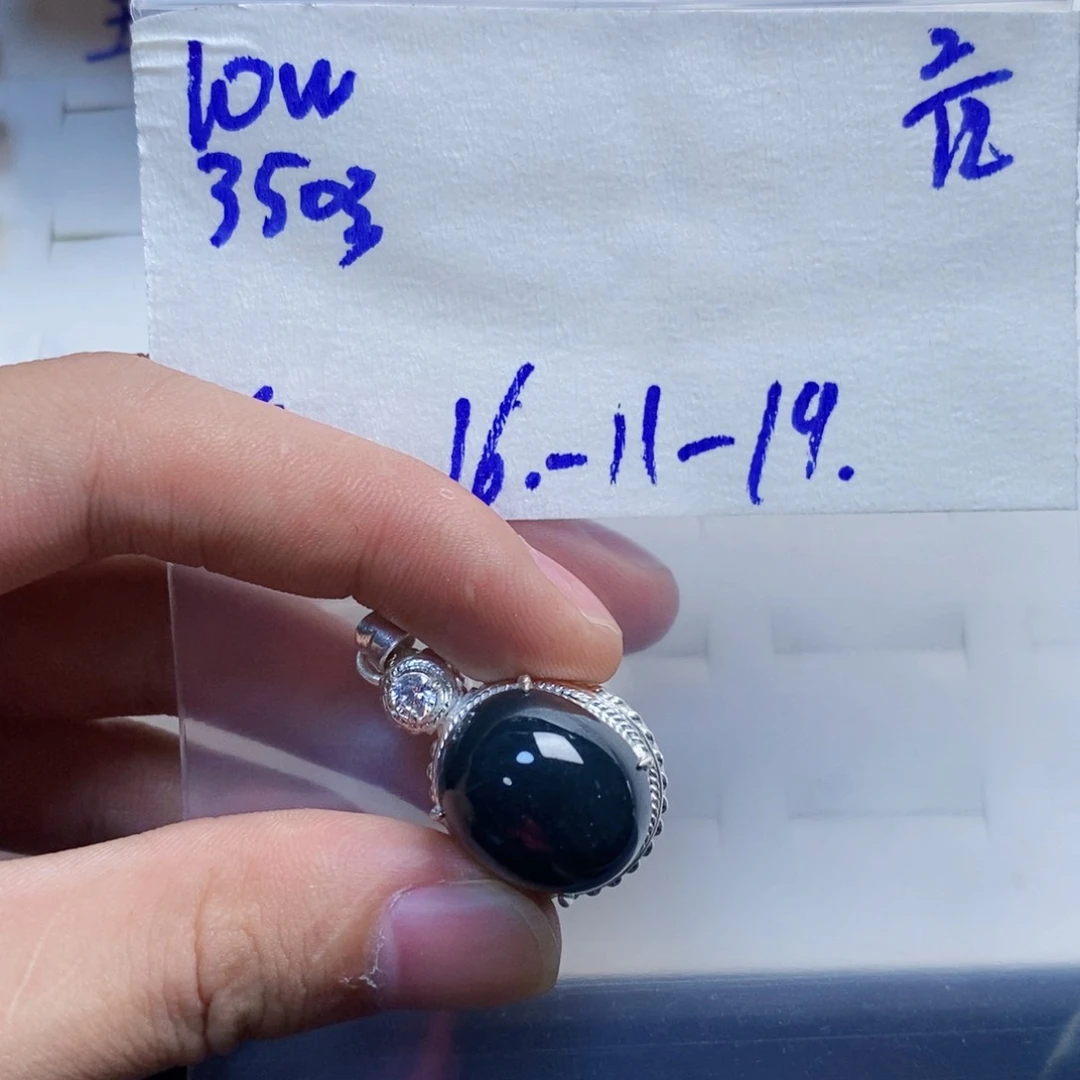 未镶嵌定制翡翠翡翠