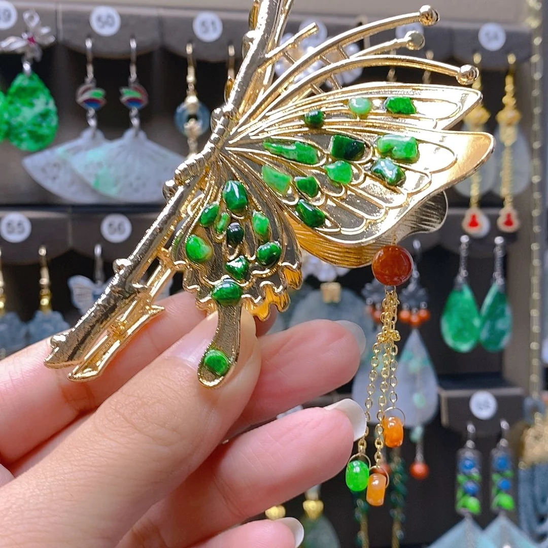 未镶嵌翡翠耳饰翡翠