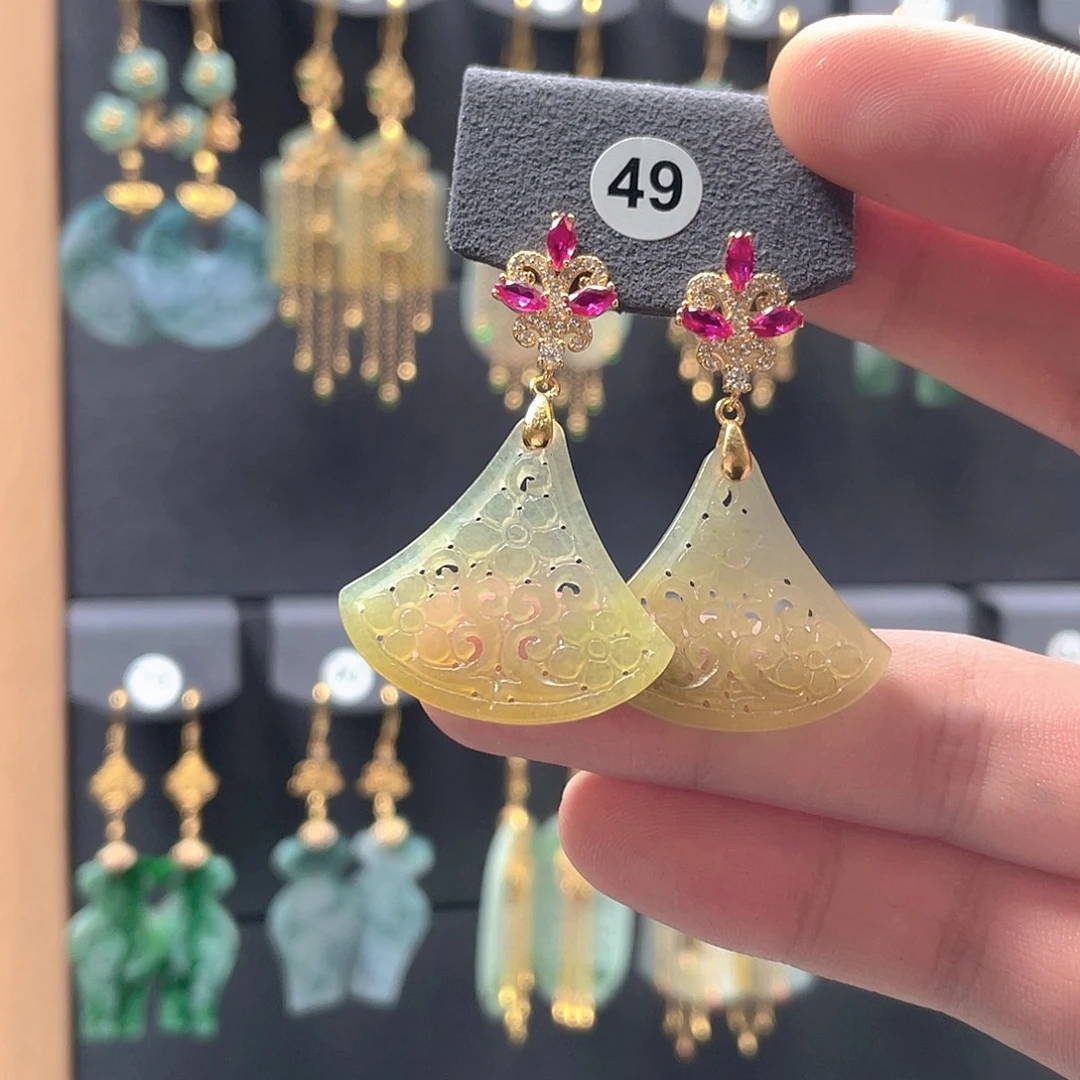 翡翠未镶嵌耳饰翡翠