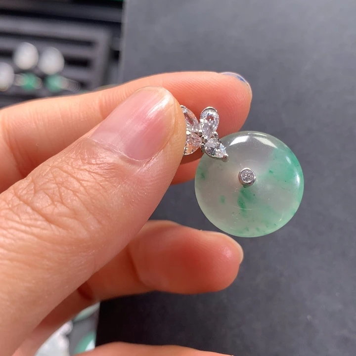 石英质玉银S925镶嵌颈饰