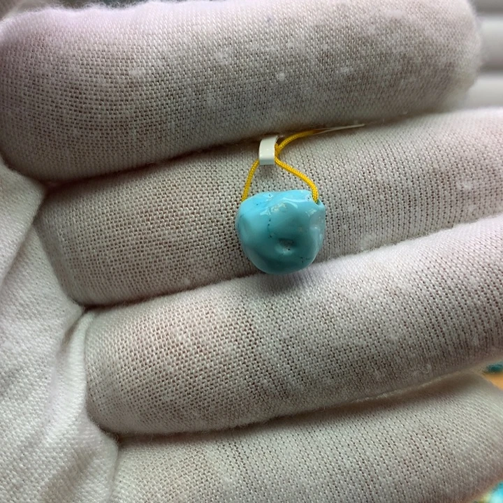 未镶嵌绿松石原矿