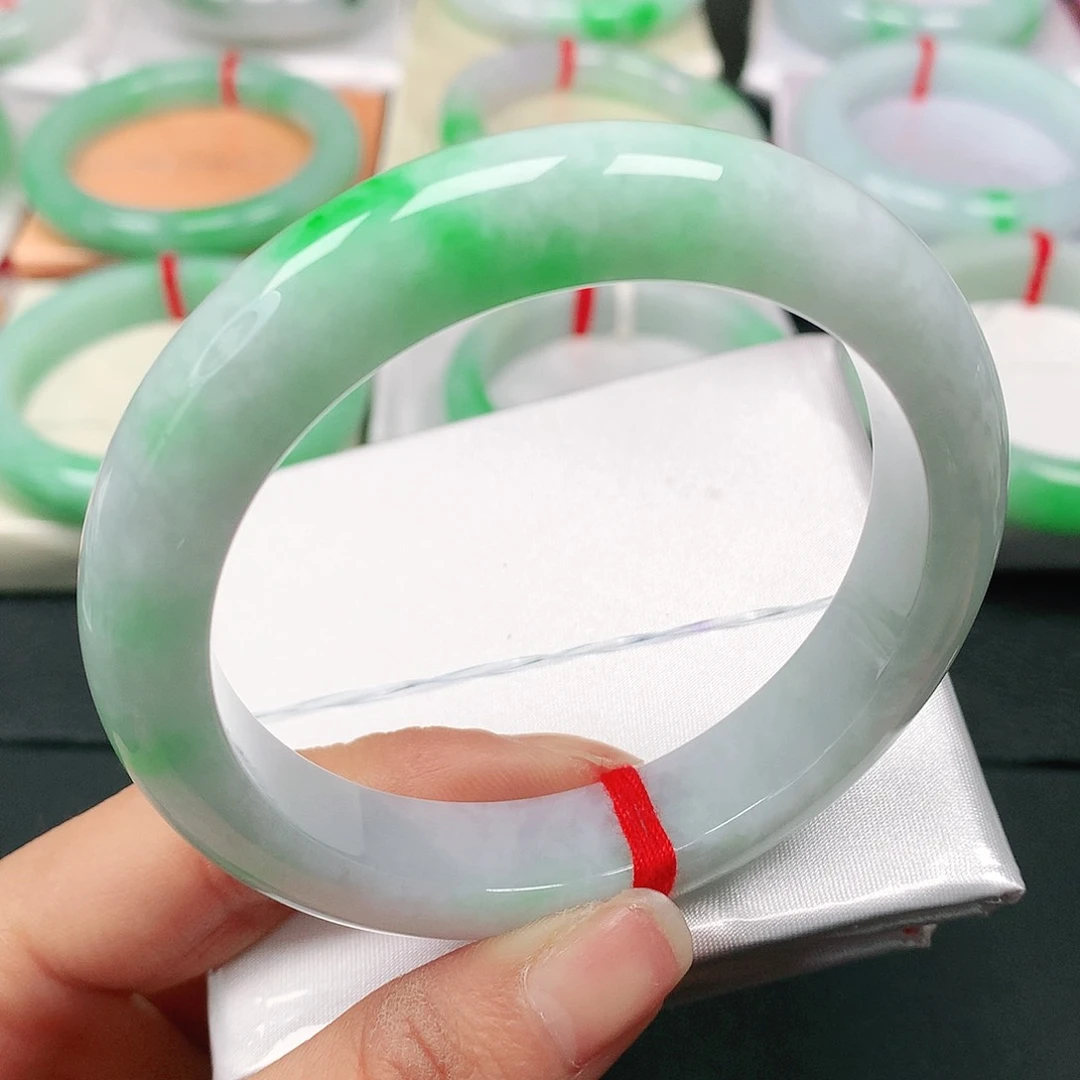 翡翠手镯未镶嵌天然翡翠手镯56