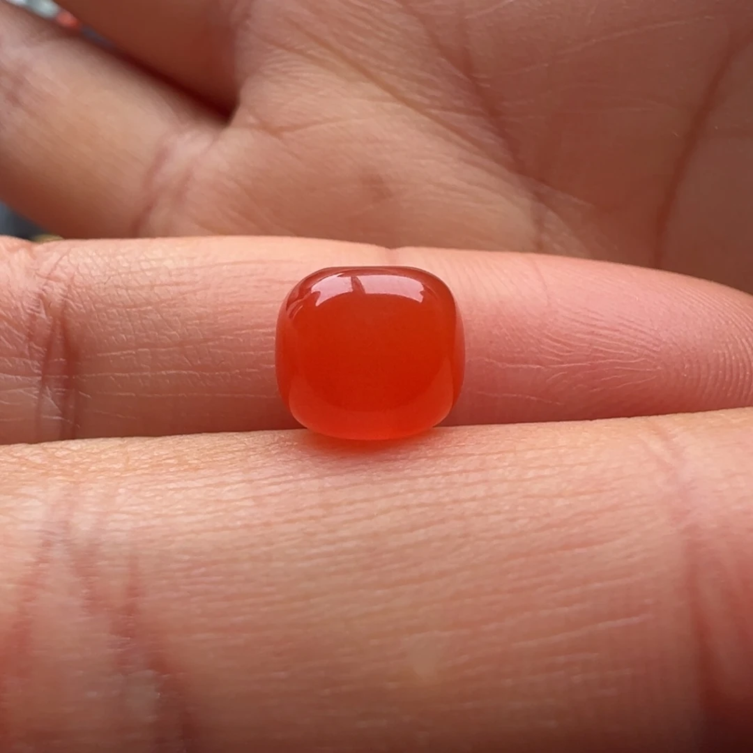 南红玛瑙未镶嵌老型8.3x7.3