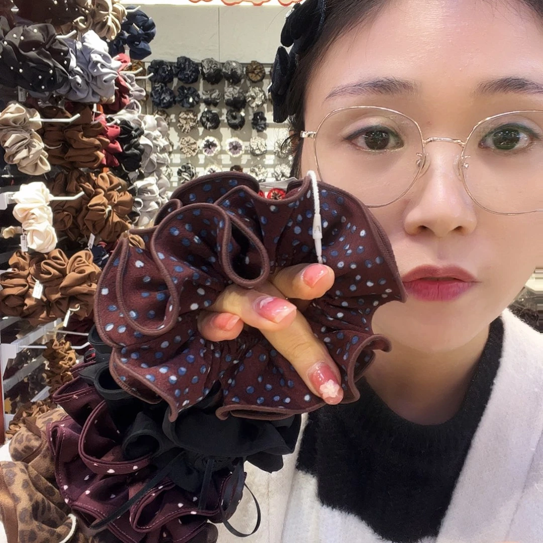 布艺非金属红棕小号