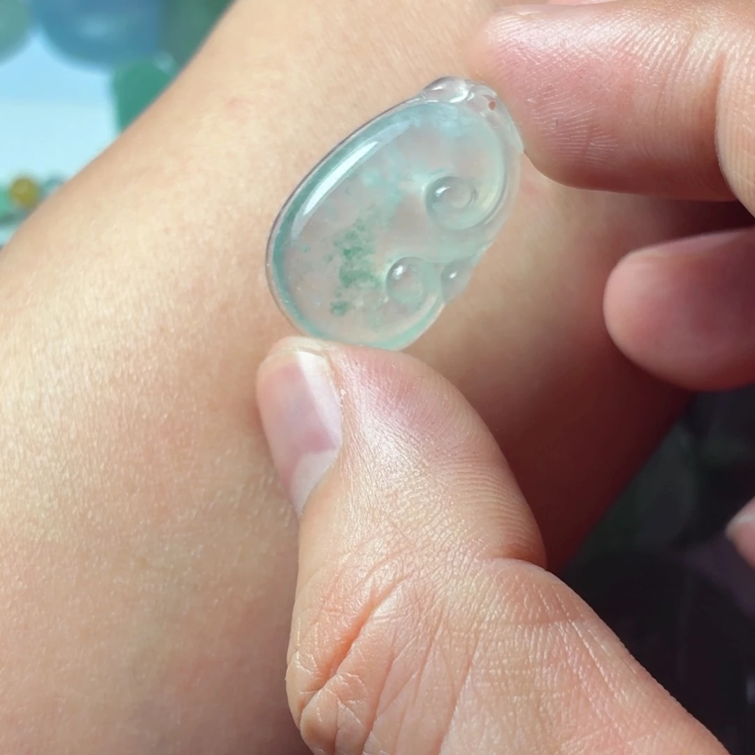 定制翡翠未镶嵌包工