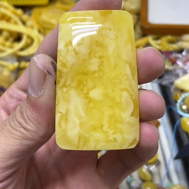 裸石蜜蜡未镶嵌吊坠