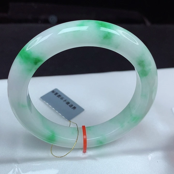 翡翠未镶嵌手镯57圈947