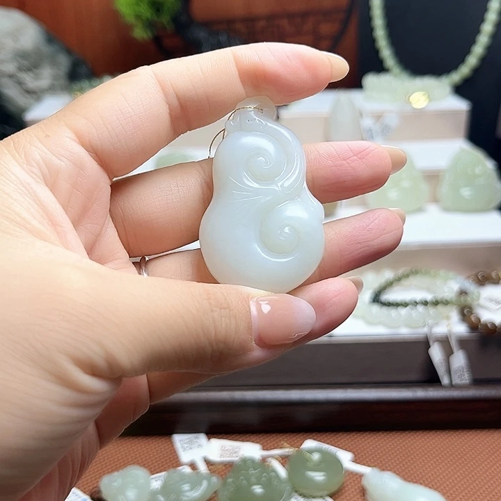 和田玉（糖玉）未镶嵌手链