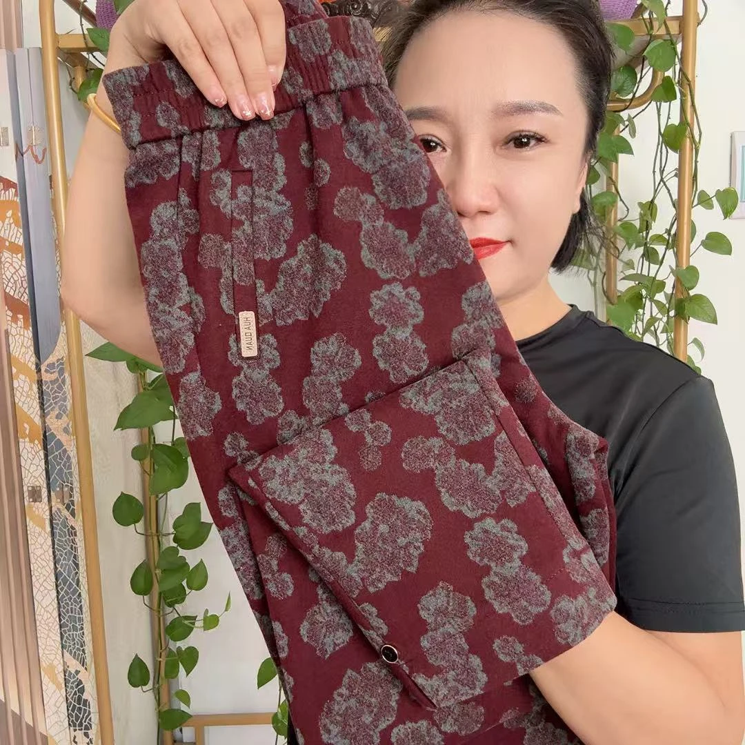 9079春秋妈妈碎花直筒宽松紧腰长裤