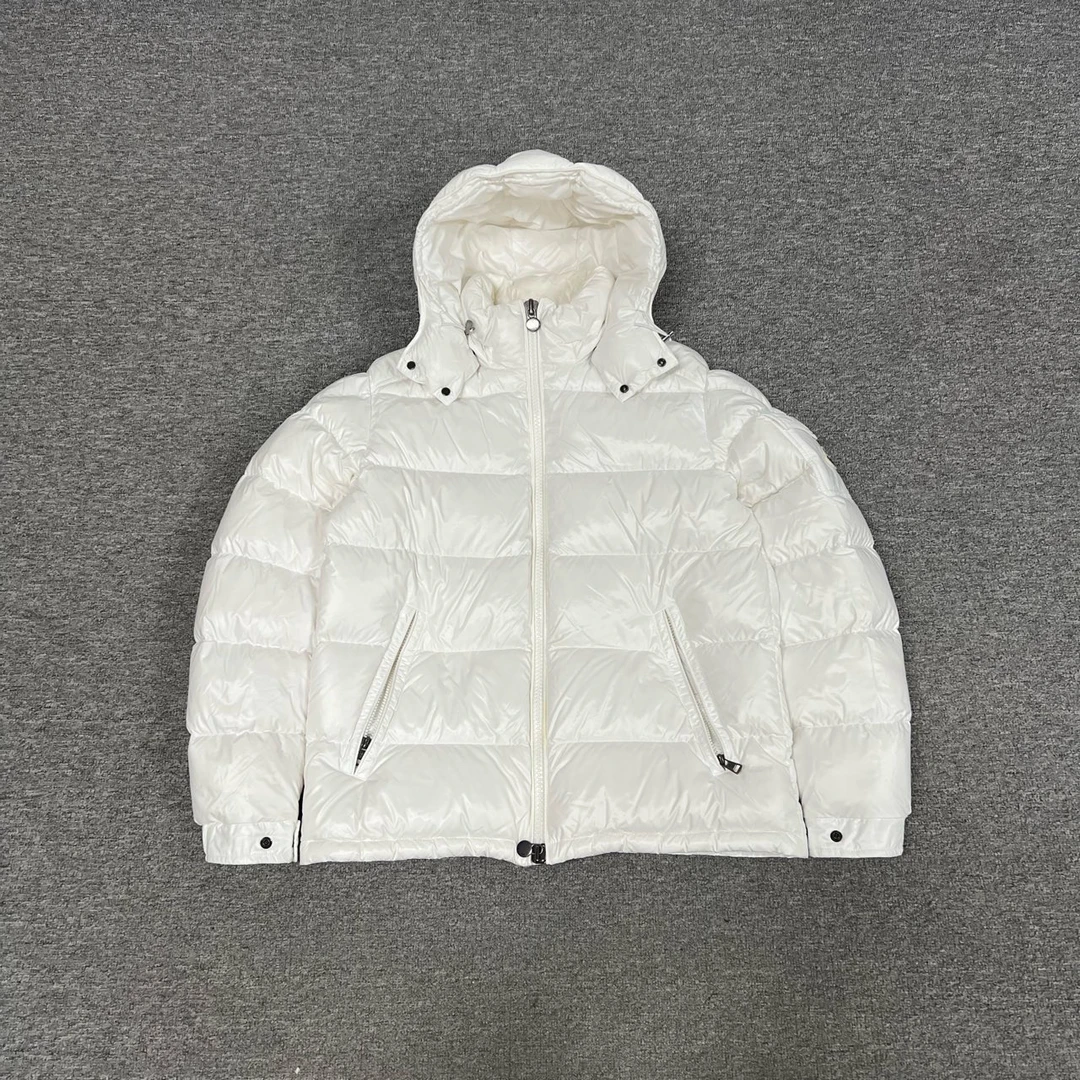 99新 MONCLER 蒙口 maya 白色羽绒服