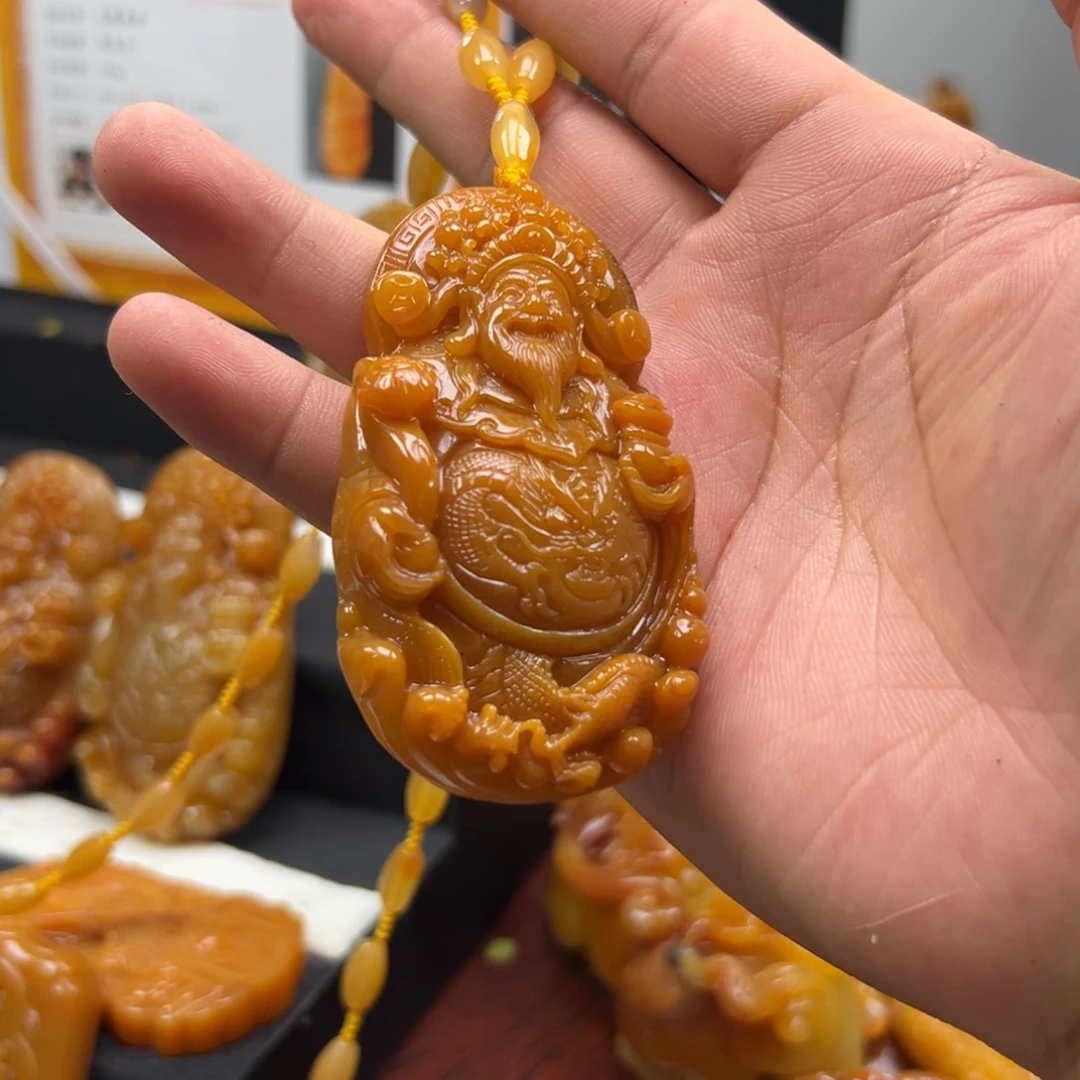 石英质玉（黄龙玉）未镶嵌多样性发货，发其一