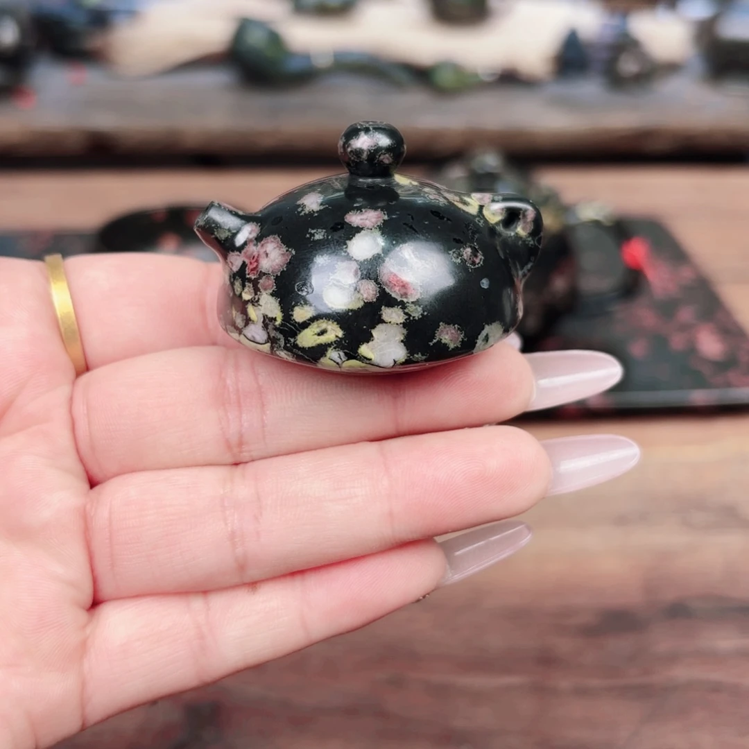 康能美玉瓷安山玉
