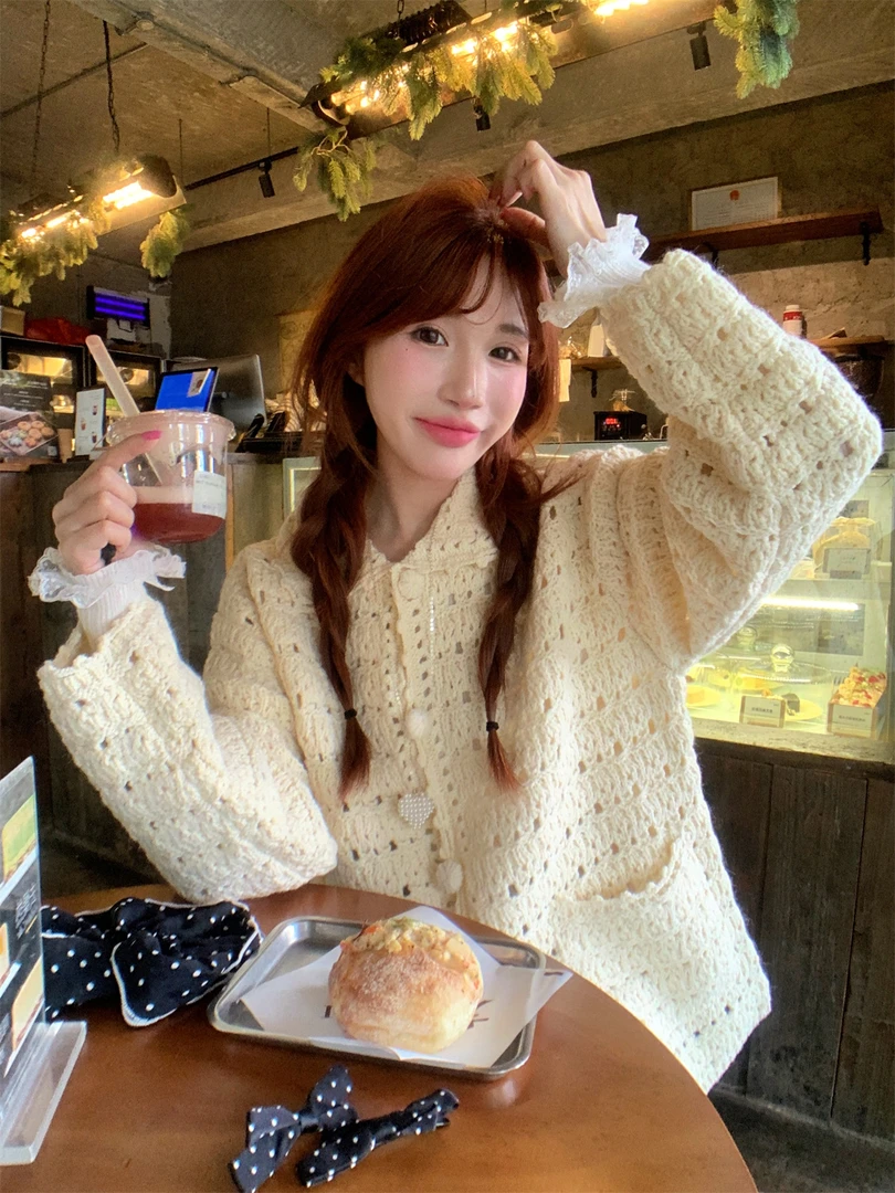 JENNIFER JXLIU韩版 秋冬～奶油杏色手工钩花编翻领宽松毛衣外套女