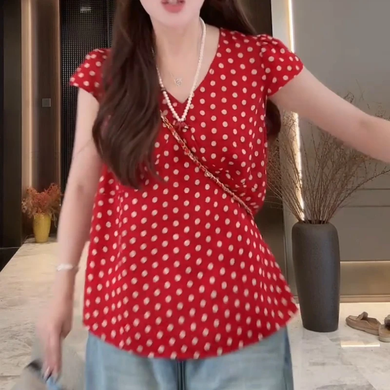 2025夏季新款高级感V领波点轻百搭T恤LK2504370