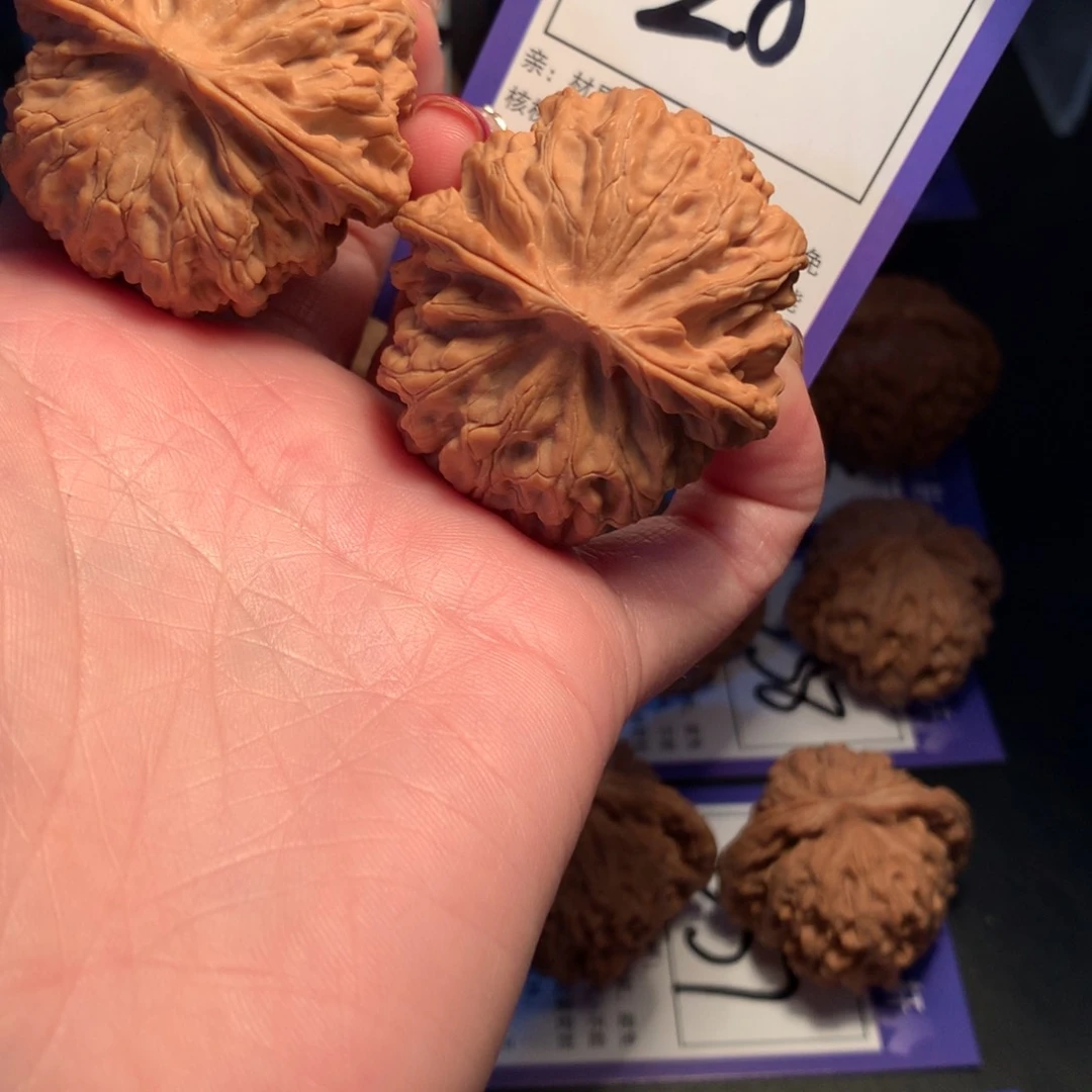 文玩核桃吊坠528号苹果园4.3